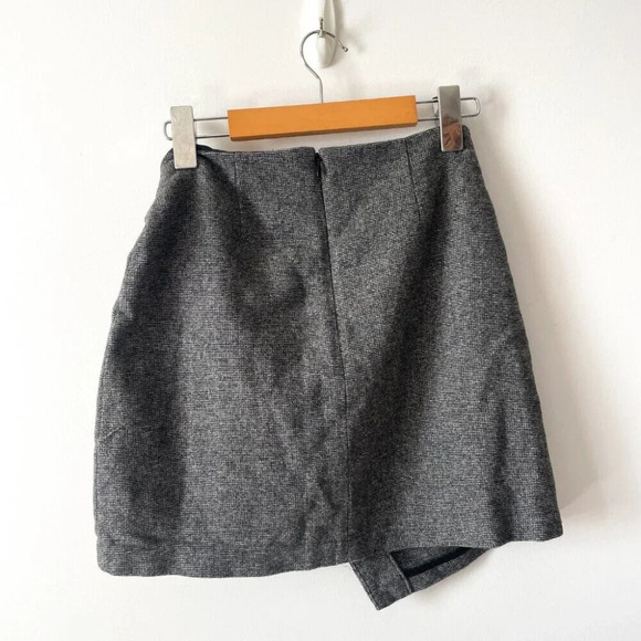 Aritzia Wilfred Wrap Front Wool Cashmere Bow Mini Skirt Grey Plaid Size 4 - Picture 6 of 9